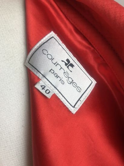 COURREGES

Robe en satin de coton rouge vermillon,...