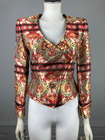 CHRISTIAN LACROIX prêt à porter

Circa 1980

Veste...