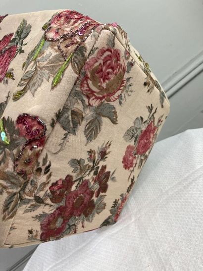GERARD DAREL

Sac en toile florale beige...