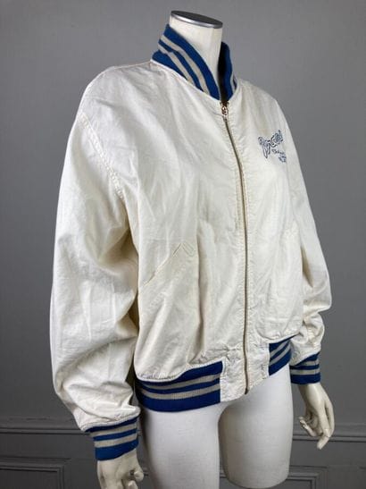 CHEVIGNON

Circa 1990

Blouson en toile coton...