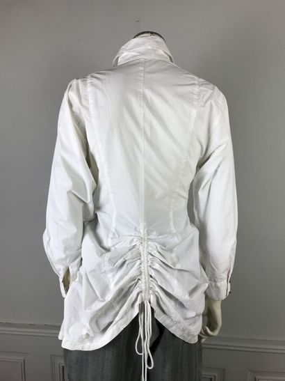 CHANTAL THOMASS

Ensemble composé d'une chemise...