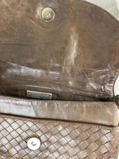 BOTTEGA VENETA

Petit sac porté épaule en...