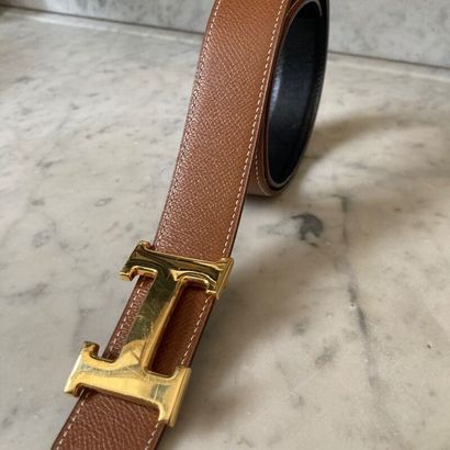 HERMES Paris made in France

Ceinture réversible...