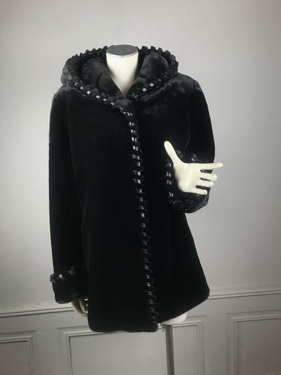 JONES NEW YORK

Veste trois-quarts en fausse...