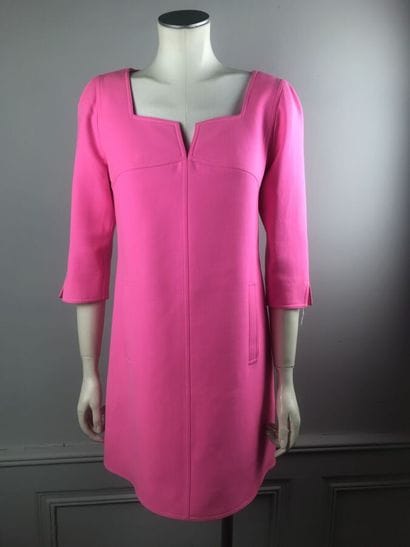 COURREGES 1995

Robe courte en gabardine...