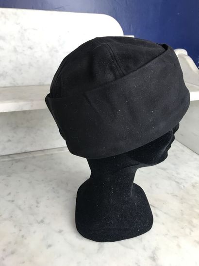 JEAN-CHARLES BROSSEAU

Black suede hat with...