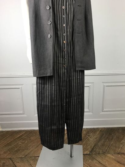 DRIES VAN NOTEN

Ensemble en lin mélangé...