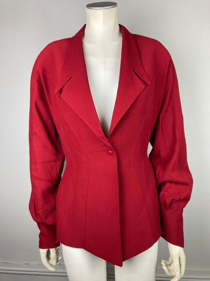 THIERRY MUGLER

Circa 1985

Veste en jersey...