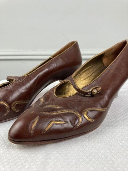 STEPHANE KELIAN

Pair of black leather shoes...