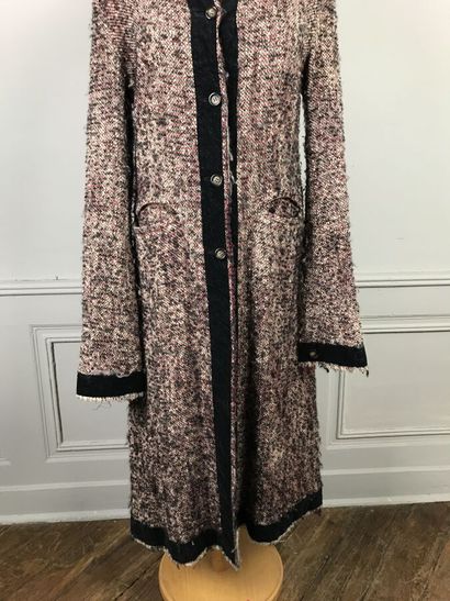 HIROMISHI NAKANO

Long manteau en tweed ivoire,...