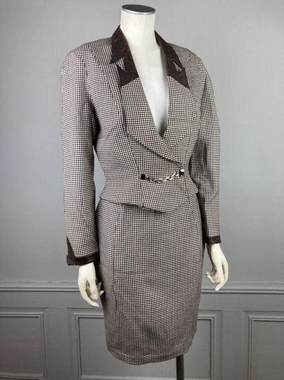 THIERRY MUGLER

Circa 1985

Tailleur pied...