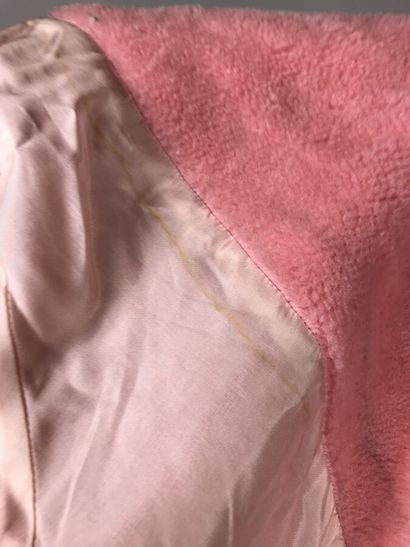 JEAN-REMY DAUMAS

Veste en fausse fourrure...
