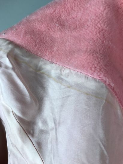 JEAN-REMY DAUMAS

Veste en fausse fourrure...