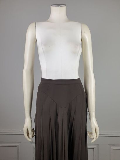 THIERRY MUGLER

Lot comprenant deux jupes...