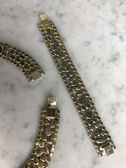 FRIED

Lot comprenant un bracelet et un collier...