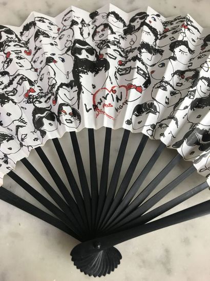 LANVIN par ALBER ELBAZ

Petit éventail en...