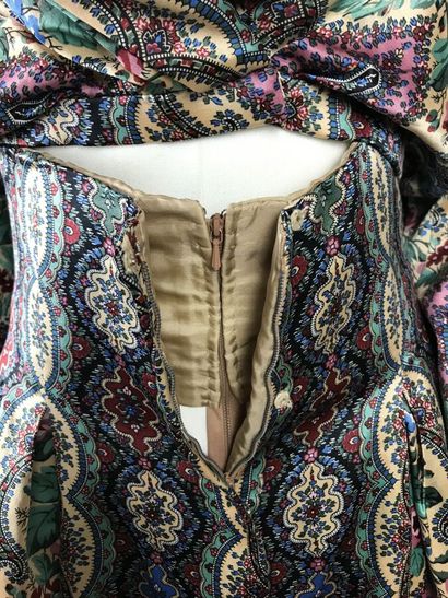 CHRISTIAN LACROIX 

Luxe Paris bolduc portant...