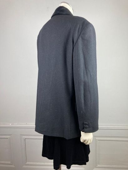 MICHEL KLEIN, ANONYME

Veste en drap noir,...