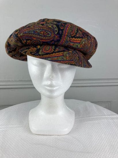 MARIE MERCIER

Casquette gavroche en étamine...