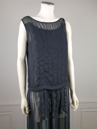COMME DES GARCONS COMME DES GARCONS

Lot...