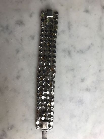 YVES SAINT-LAURENT, unsigned, circa 1980

Lot...