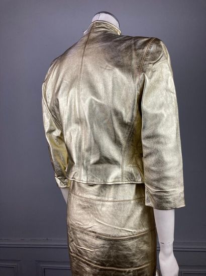 JUNKO SHIMADA

Ensemble en cuir métallisé...