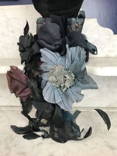 SARAH NAVARRO pour le défilé Martine Sitbon

Lot...