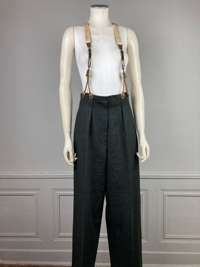 BARBARA BUI

Circa 1990

Pantalon à pinces...