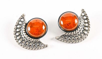 DX

Paire de clips d'oreilles d'inspiration...