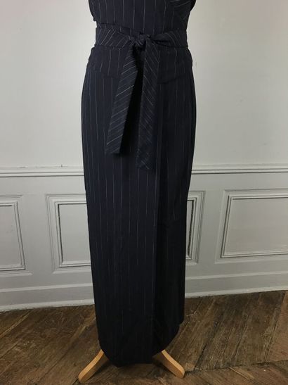 KENZO

Ensemble en crêpe marine à rayures...