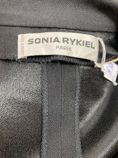 SONIA RYKIEL

Costume pantalon façon smoking...