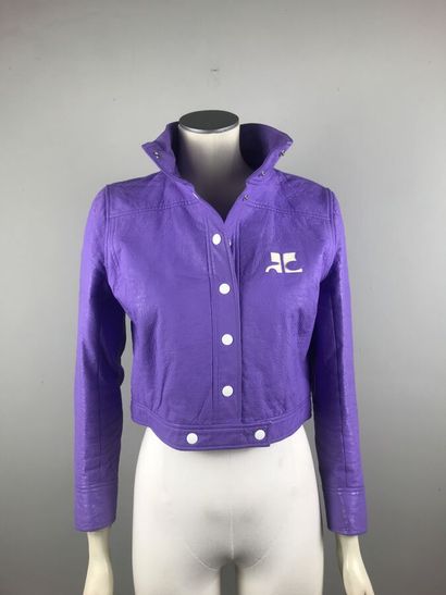 COURREGES

Blouson en vinyle froissé lilas,...