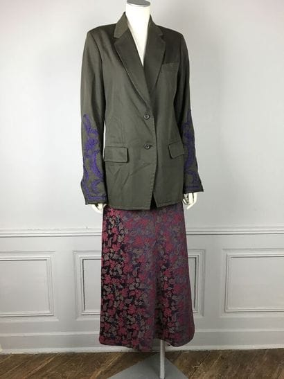 DRIES VAN NOTEN

Ensemble comprenant une...