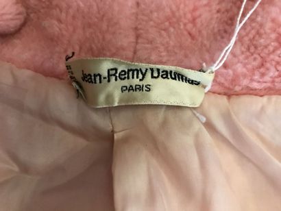 JEAN-REMY DAUMAS

Veste en fausse fourrure...