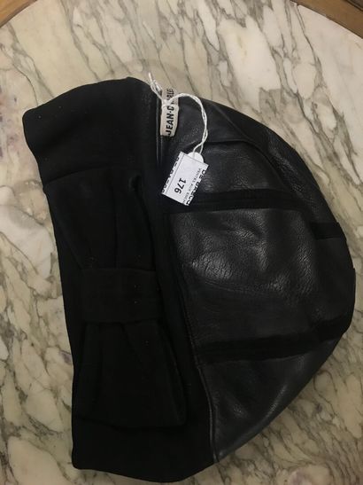 JEAN-CHARLES BROSSEAU

Black suede hat with...