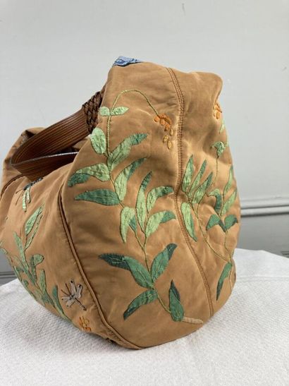 RENAUD PELLEGRINO

Sac porté épaule en toile...