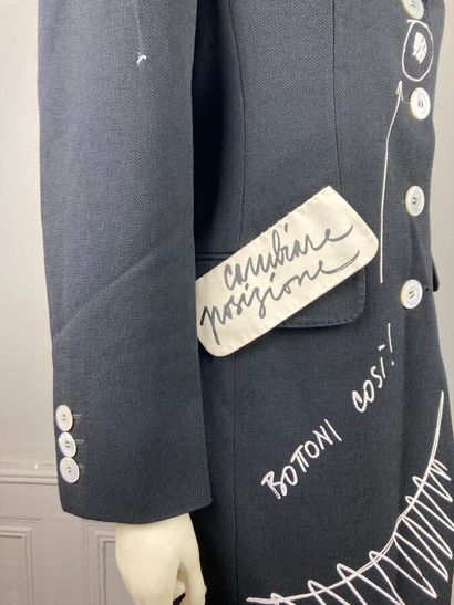 MOSCHINO Couture

Veste 7/8 en toile viscose...