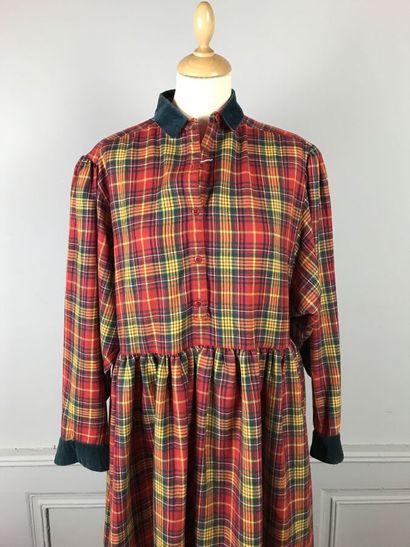 KENZO

Robe en étamine de laine écossais...