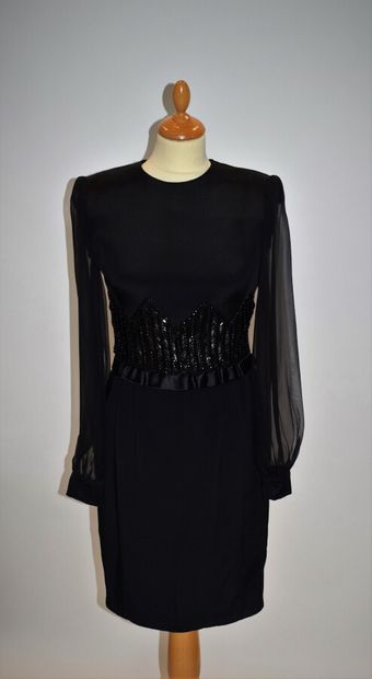 ANDRE LAUG

Robe du soir en jersey noir à...