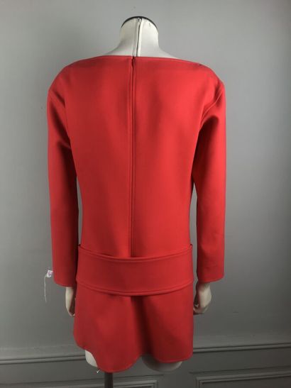 COURREGES 2005

Tunique en gabardine de laine...