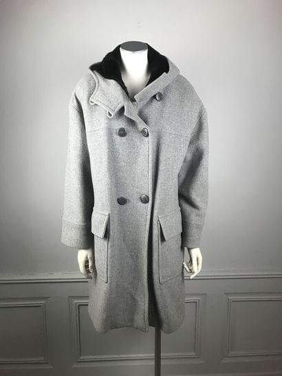 REVILLON

Caban 7/8ème en drap de laine gris...