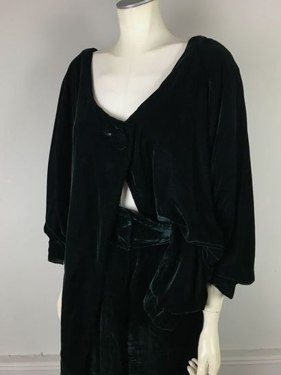 ADELINE ANDRE 

Haute-Couture

Ensemble en...