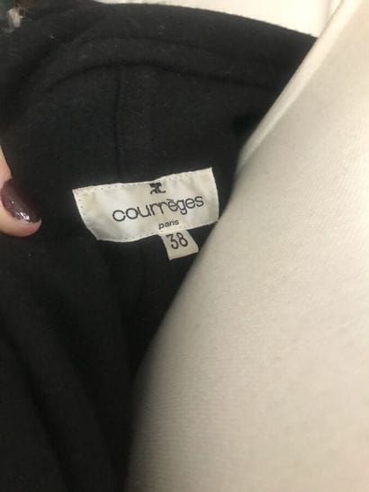 COURREGES

Manteau 7/8ème en drap de laine...