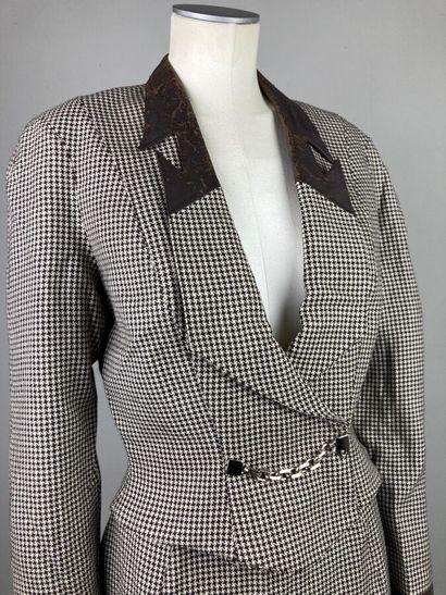 THIERRY MUGLER

Circa 1985

Tailleur pied...