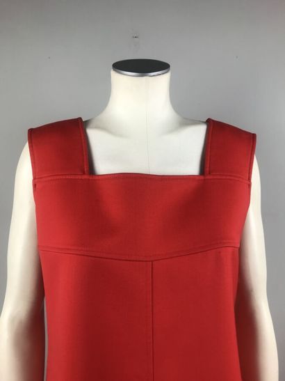 COURREGES

Mini robe trois trous en gabardine...