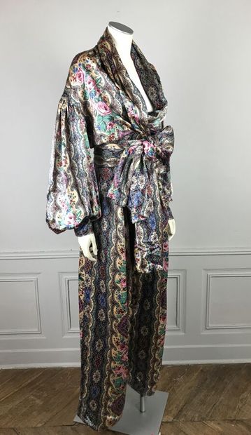 CHRISTIAN LACROIX 

Luxe Paris bolduc portant...