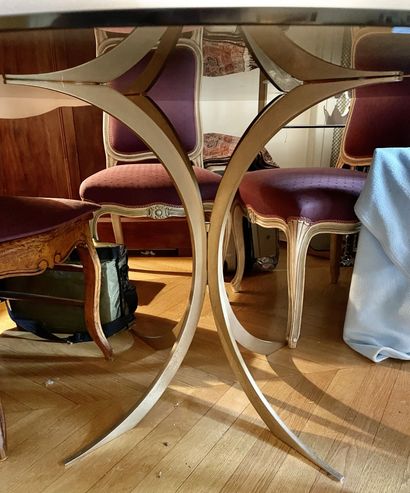 Attribué à ROCHE BOBOIS, éditeur. 

Table...