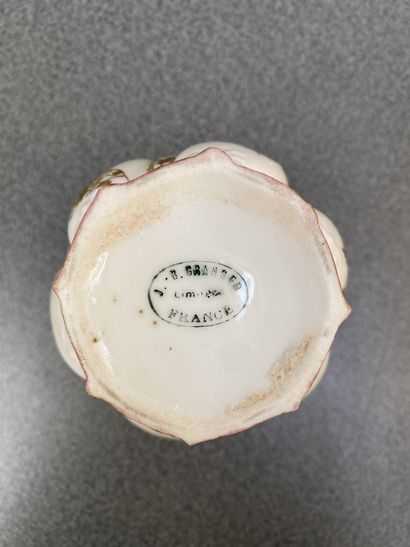 Service tête-à-tête en porcelaine de Limoges...