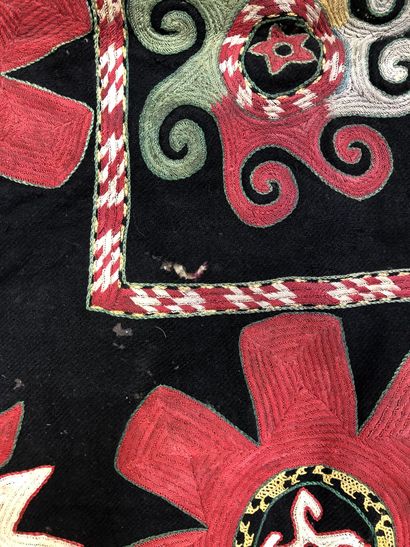 Small carpet in Suzani embroidery, Uzbekistan,...