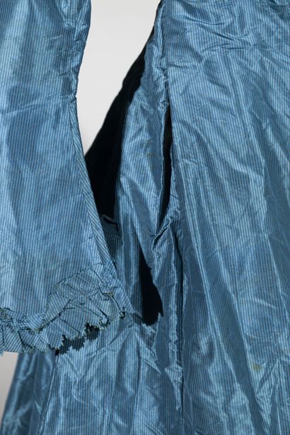 Day dress, circa 1860, dress in striped taffeta...
